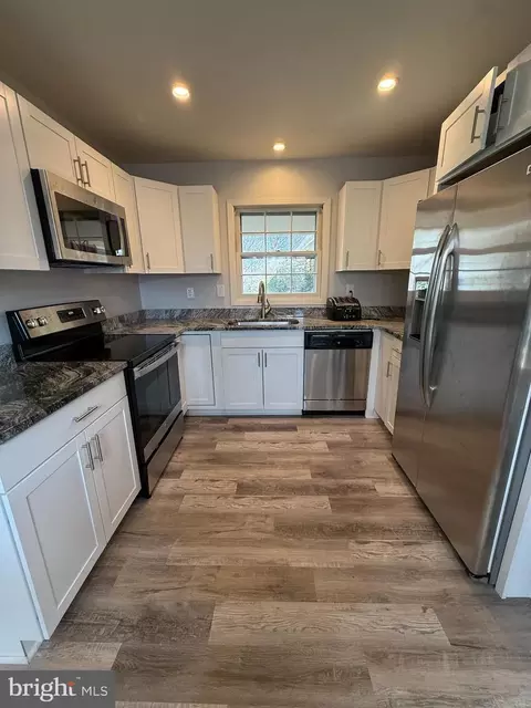Kitchen - 12606 Ivystone Ln, Laurel, MD 20708 photo 4 of 4