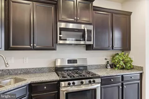 Kitchen - 9511 Smithview Pl, Lanham, MD 20706 photo 4 of 4