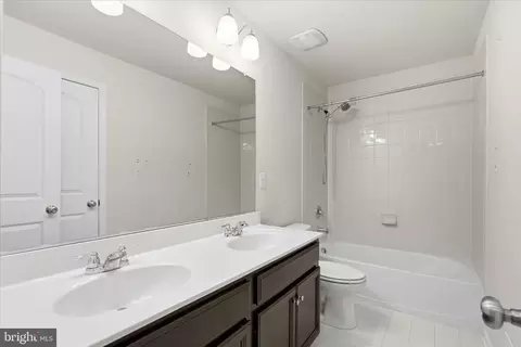 Entry Way - 9511 Smithview Pl, Lanham, MD 20706 photo 6 of 6
