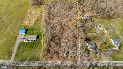 17005 Horsehead Rd, Brandywine, MD 20613 photo 2