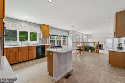 Kitchen - 12005 Backus Dr, Bowie, MD 20720 photo 5 of 6