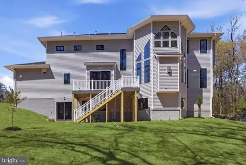 Exterior - 11701 Duckettown Rd, Laurel, MD 20708 photo 2 of 3