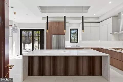 Kitchen - 11701 Duckettown Rd, Laurel, MD 20708 photo 5 of 5