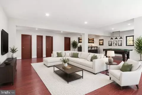 Living - 11701 Duckettown Rd, Laurel, MD 20708 photo 2 of 3