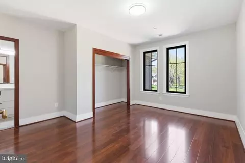 Bedroom - 11701 Duckettown Rd, Laurel, MD 20708 photo 4 of 6
