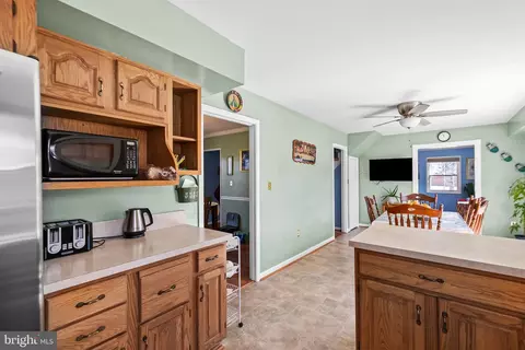 Entry Way - 12613 Knowledge Ln, Bowie, MD 20715 photo 2 of 2