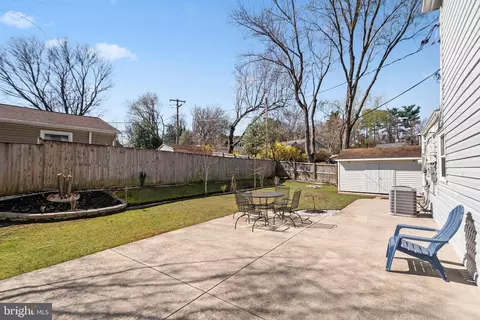 Exterior - 12613 Knowledge Ln, Bowie, MD 20715 photo 4 of 5