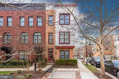 5701 44th Ave, Hyattsville, MD 20781