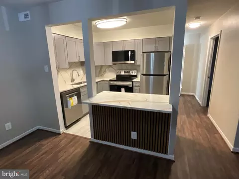 10117 Prince Pl #102-2B, Marlboro, MD 20774