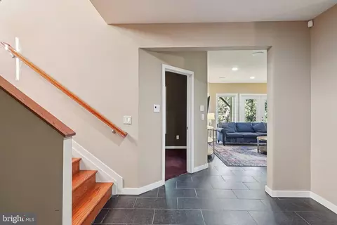 Entry Way - 3211 Courtside Rd, Bowie, MD 20721 photo 8 of 11