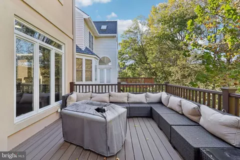 Exterior - 3211 Courtside Rd, Bowie, MD 20721 photo 5 of 11