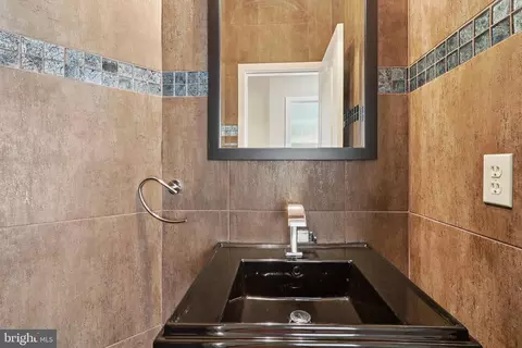 Bath - 3211 Courtside Rd, Bowie, MD 20721 photo 3 of 13