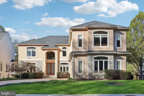 3211 Courtside Rd, Bowie, MD 20721