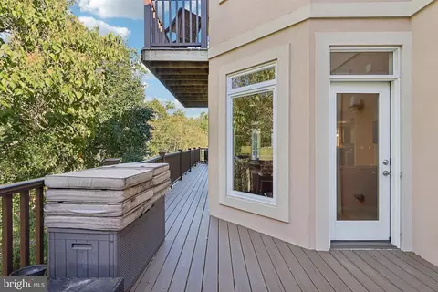 Exterior - 3211 Courtside Rd, Bowie, MD 20721 photo 6 of 11