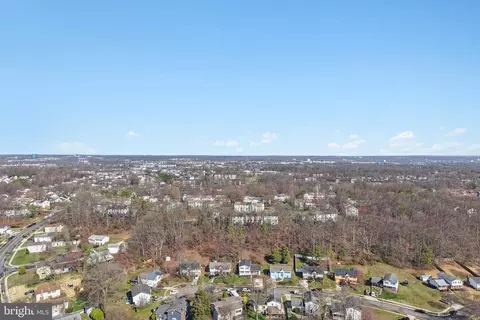 View/Area - 8406 Snowden Loop Ct, Laurel, MD 20708 photo 5 of 9