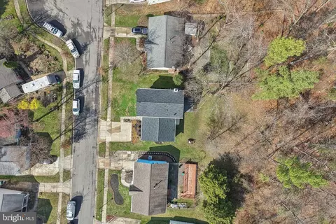 View/Area - 8406 Snowden Loop Ct, Laurel, MD 20708 photo 3 of 9
