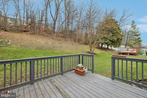 Exterior - 8406 Snowden Loop Ct, Laurel, MD 20708 photo 2 of 7