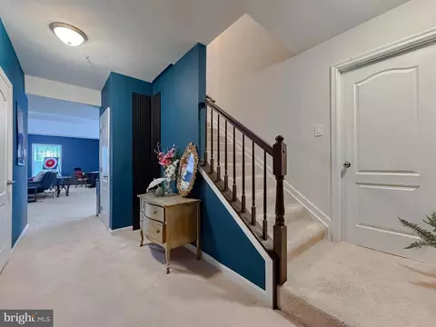 Entry Way - 2810 Pumpkin St, Clinton, MD 20735 photo 4 of 6
