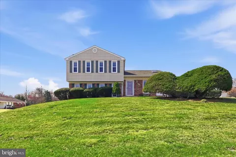 2703 Lackawanna Pl, Hyattsville, MD 20783