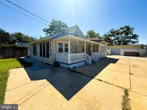 8611 Westphalia Rd, Marlboro, MD 20774