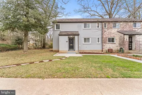 1 G Gardenway #G, Greenbelt, MD 20770