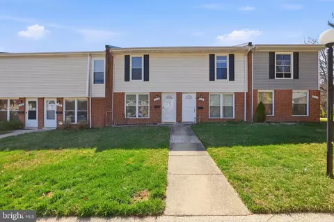 11506 Laurelwalk Dr, Laurel, MD 20708