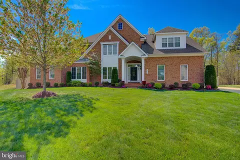 6711 Chatham Park Dr, Brandywine, MD 20613