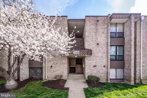 3348 Huntley Square Dr #B, Temple Hills, MD 20748