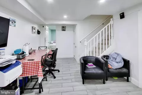 Entry Way - 1028 Ward St, Laurel, MD 20707 photo 1 of 3
