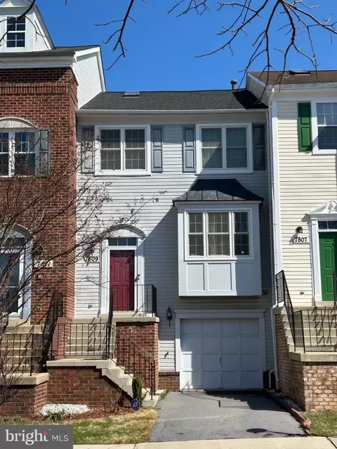 7809 Vanity Fair Dr, Greenbelt, MD 20770