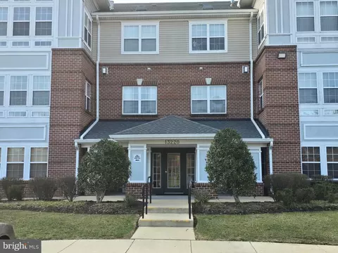 13220 Fox Bow Dr #307, Marlboro, MD 20774
