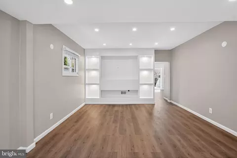 4103 Shepherd St, Brentwood, MD 20722