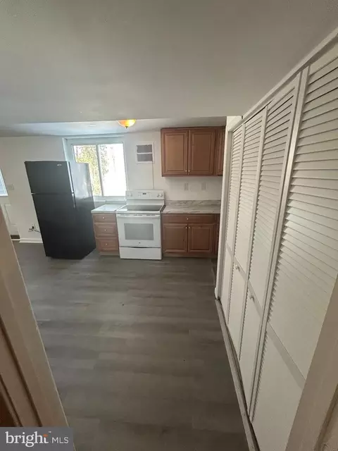 Kitchen - 7208 Powhatan St, Lanham, MD 20706 photo 3 of 4