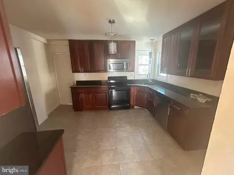 Kitchen - 7208 Powhatan St, Lanham, MD 20706 photo 2 of 4
