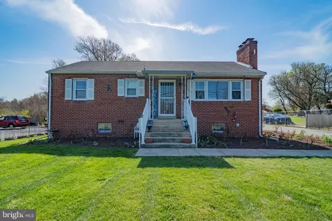 6512 Allentown Rd, Temple Hills, MD 20748