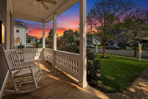 Exterior - 328 Laurel Ave, Laurel, MD 20707 photo 4 of 13