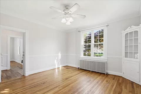 Living - 328 Laurel Ave, Laurel, MD 20707 photo 3 of 3