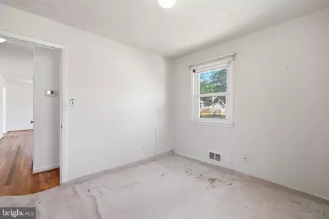 Bedroom - 9205 4th St, Lanham, MD 20706 photo 6 of 7