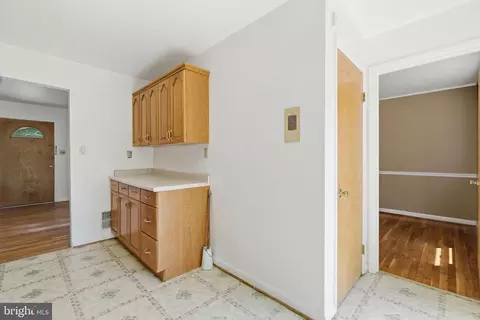 Entry Way - 9205 4th St, Lanham, MD 20706 photo 1 of 2