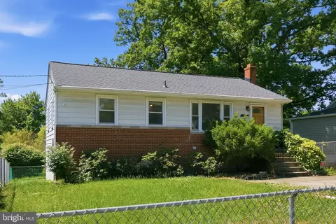 Exterior - 9205 4th St, Lanham, MD 20706 photo 2 of 4
