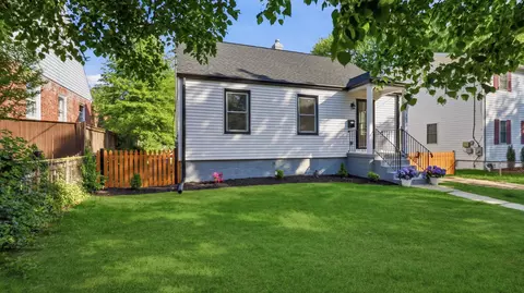 5633 Jamestown Rd, Hyattsville, MD 20782