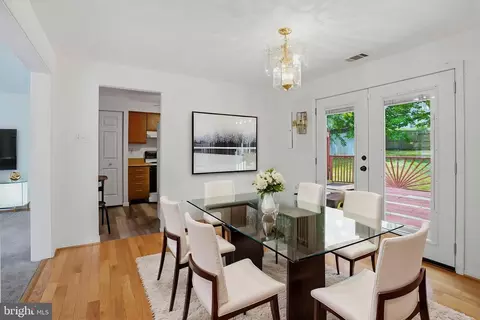 8933 Hobart St, Marlboro, MD 20774