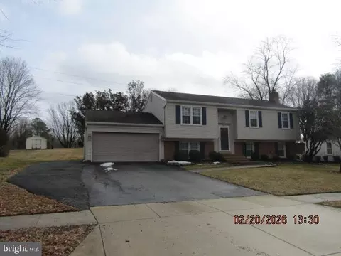 9512 Grandhaven Ave, Marlboro, MD 20772