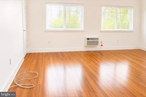 610 Main St #413, Laurel, MD 20707 photo 5