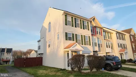6014 Cedar Post Dr, District Heights, MD 20747