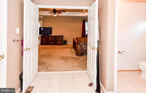 Entry Way - 3208 Clavier Pl, Clinton, MD 20735 photo 12 of 14