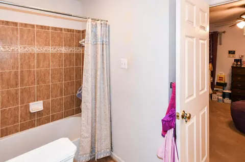 Bath - 3208 Clavier Pl, Clinton, MD 20735 photo 2 of 7
