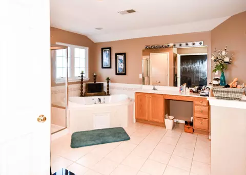 Bath - 3208 Clavier Pl, Clinton, MD 20735 photo 3 of 7
