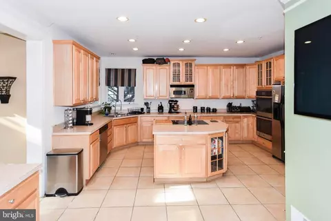 Kitchen - 3208 Clavier Pl, Clinton, MD 20735 photo 1 of 6