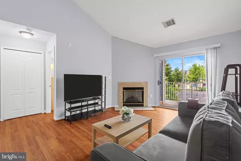 8961 Town Center Cir #1-311, Marlboro, MD 20774